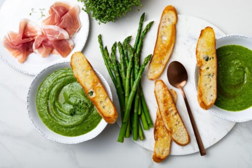 Salsa di germogli di pungitopo