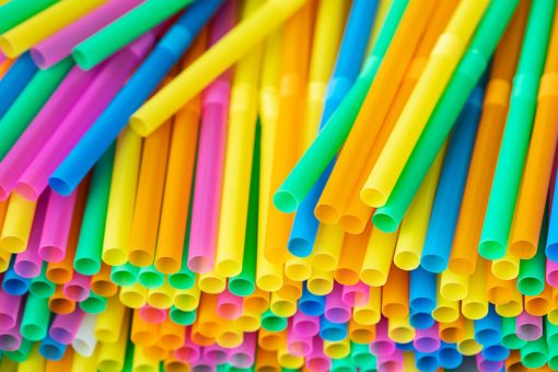 USA: via libera alle cannucce di plastica, decisione ufficiale