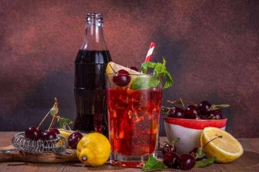 Kirsch o liquore di ciliegie casalingo
