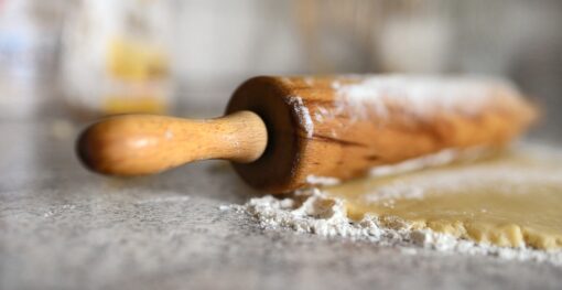 Crostata di amarene e crema