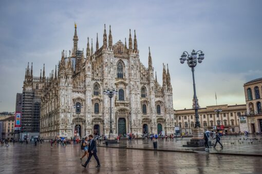Affitti brevi e turismo di massa: Milano cerca soluzioni
