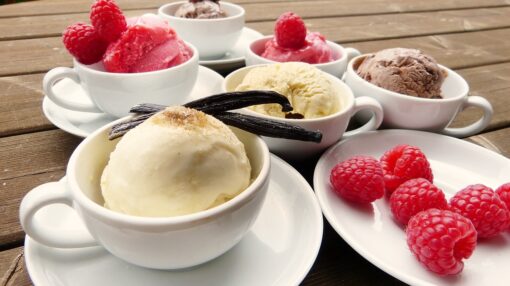 Morbidi e al profumo di vaniglia: sono i dolci del weekend