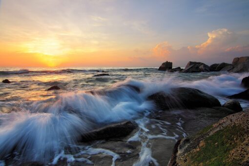 Clima: gli oceani stanno cambiando colore