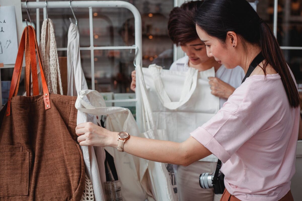 Moda Sostenibile: Brand e Pratiche che Stanno Cambiando il Settore