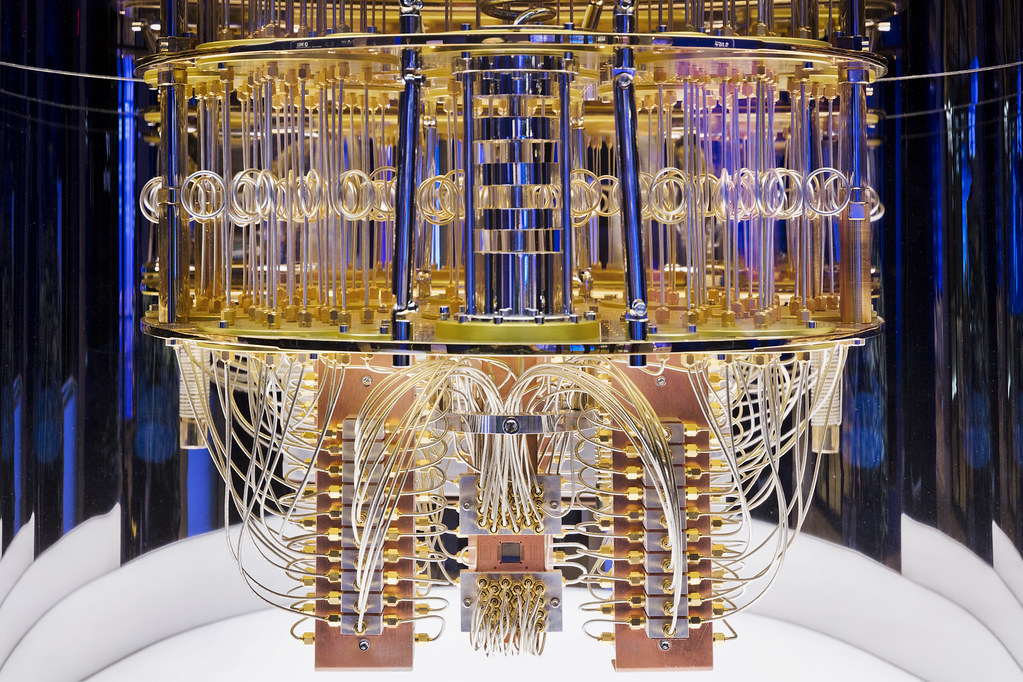 PC Quantum: La Rivoluzione dell'Elaborazione Dati!