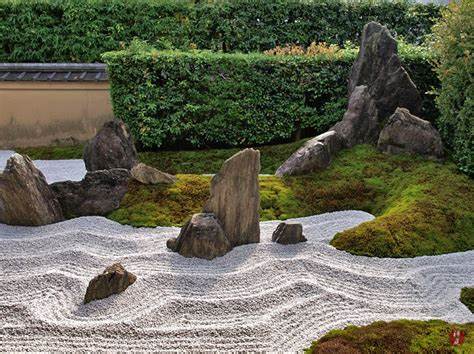 Giardini zen: creare un ambiente di pace e armonia nella tua casa