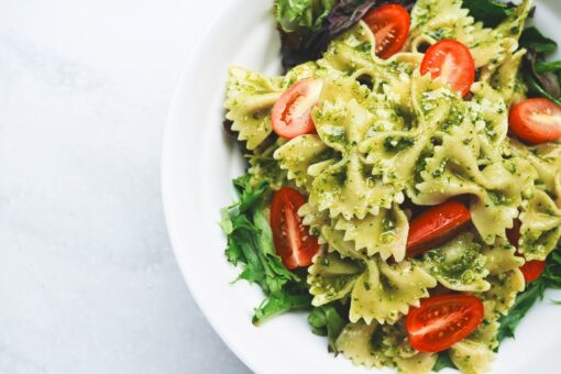 La nuova settimana inizia con la pasta fredda