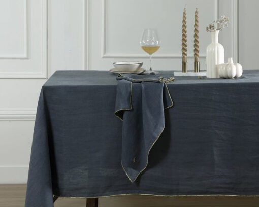 Saldi Maisons du Monde, tante le tovaglie chic in sconto