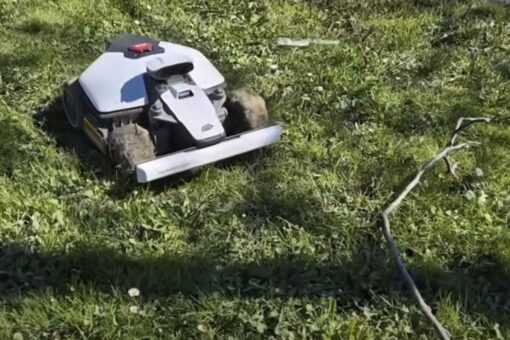 5 problemi dei robot tagliaerba e come risolverli con il NUOVO LUBA mini AWD