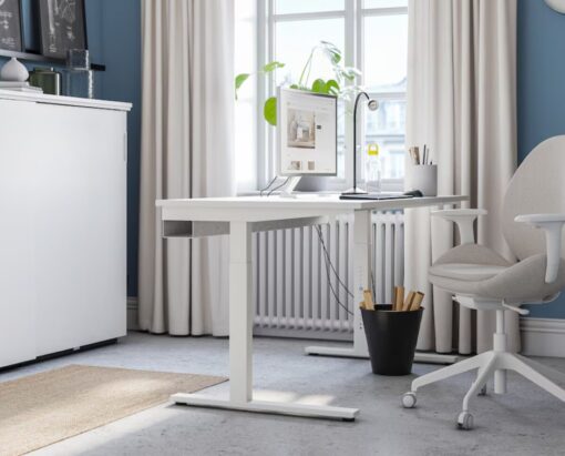 IKEA rilancia l’home office con prezzi che fanno venir voglia di rifare tutto