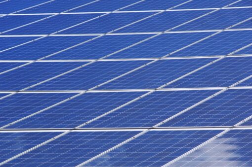 Quali sono i VANTAGGI e gli SVANTAGGI di un FOTOVOLTAICO?