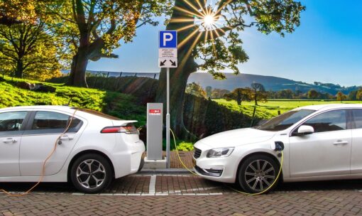 Video – Ricarica green: come integrare fotovoltaico e mobilità elettrica