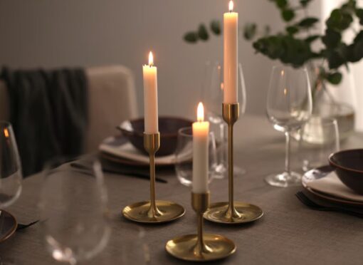 Capodanno a lume di candela: i candelabri IKEA che trasformano la tavola