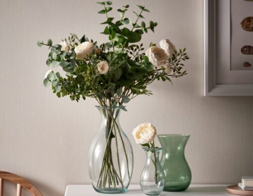 IKEA: i nuovi vasi da interno costano meno di un aperitivo