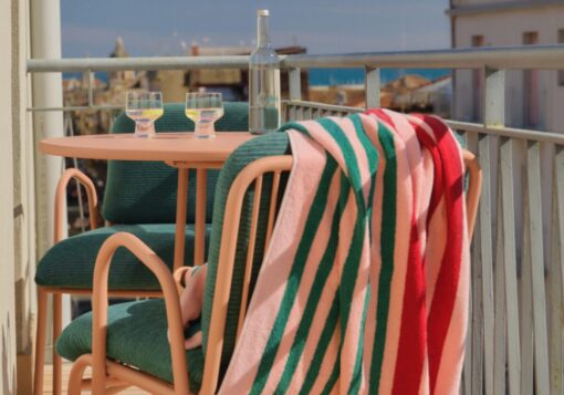 Se hai un balcone piccolo, questa collezione colorata Westwing 2026 è per te