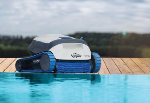 Piscina impeccabile in pochi minuti: i robot pulitori Leroy Merlin in super sconto