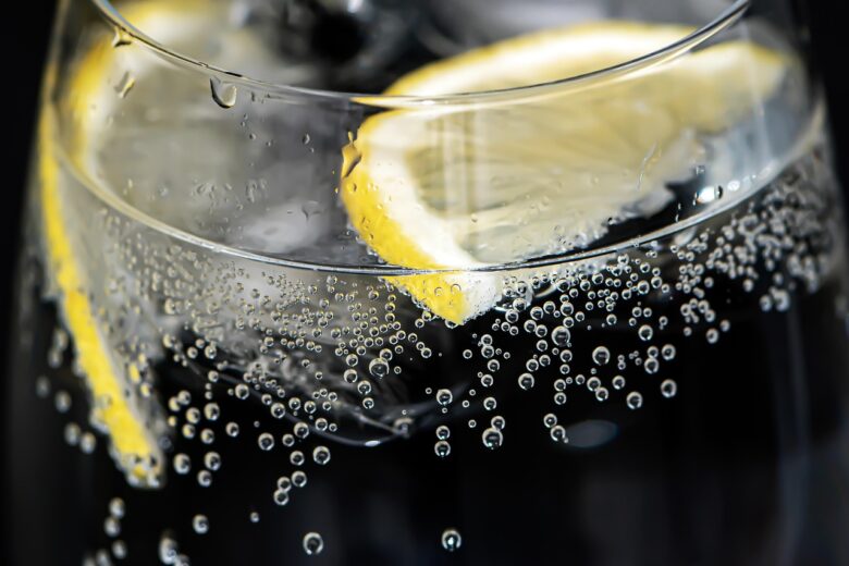 Acqua, E