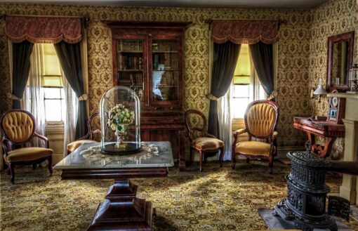 Soggiorno stile anni ’80: i must have per l’arredamento