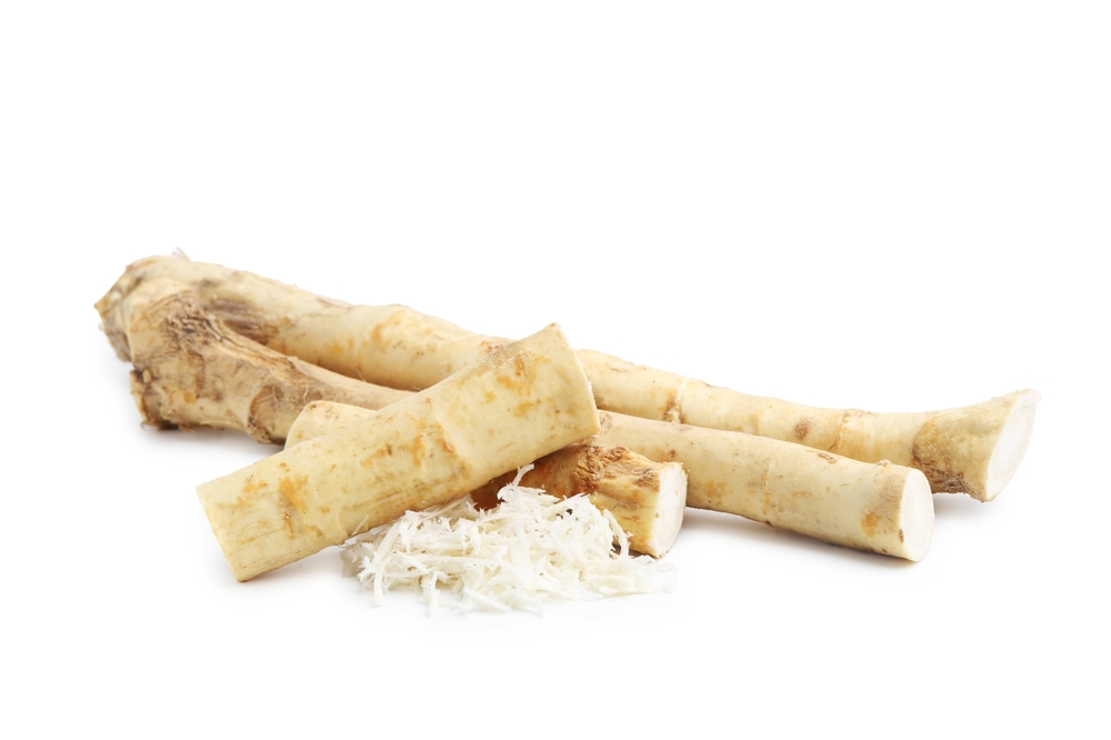 Grated,Horseradish,And,Roots,Isolated,On,White Grated,Horseradish,And,Roots,Isolated,On,White