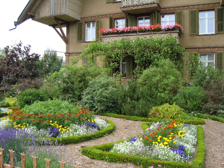 GIARDINO, COTTAGE
