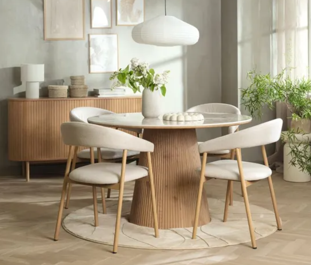 nuovi-set-tavoli-sedie-pranzo-jysk (2) nuovi-set-tavoli-sedie-pranzo-jysk (2)