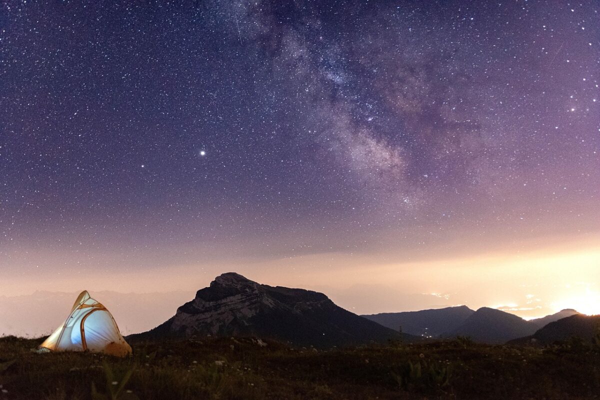 Via, Lattea Via, Lattea