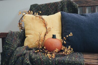 Balcone d’autunno: 3 must-have per un piccolo angolo che conquista