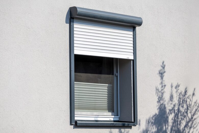 New,Window,With,Front-mounted,Roller,Shutters,On,A,Renovated,Single-family