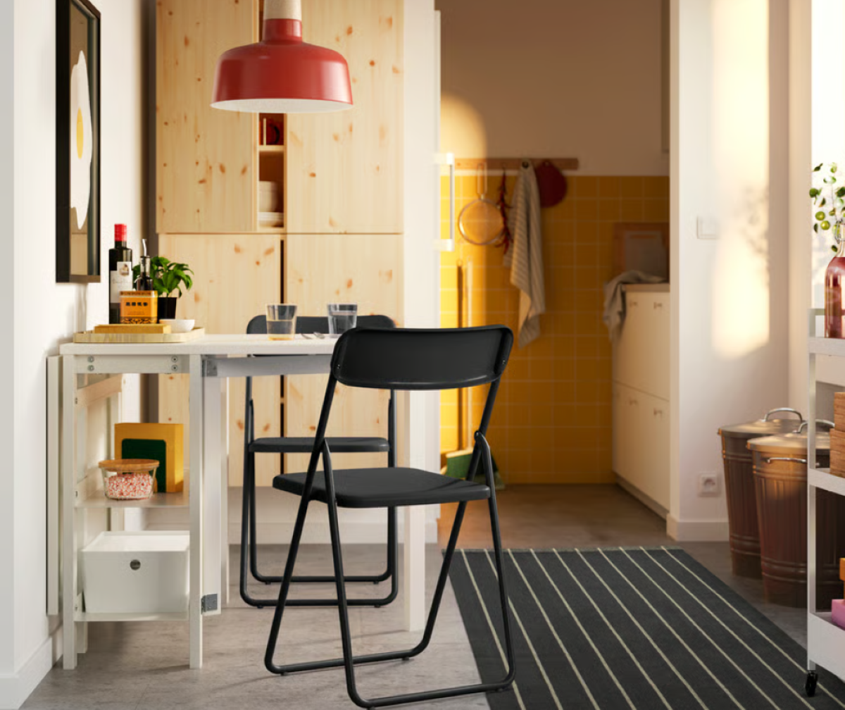 Studenti fuorisede, IKEA ha pensato ai vostri mini appartamenti: questi mobili occupano pochissimo
