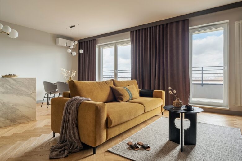 Creative,And,Modern,Open,Space,Interior,Design,With,Yellow,Sofa,