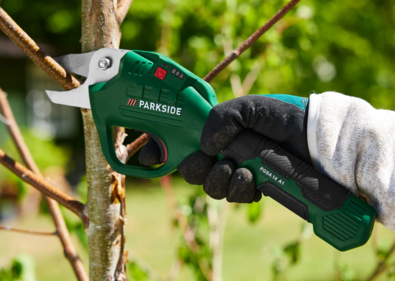 Forbice da giardinaggio ricaricabile Parkside di Lidl